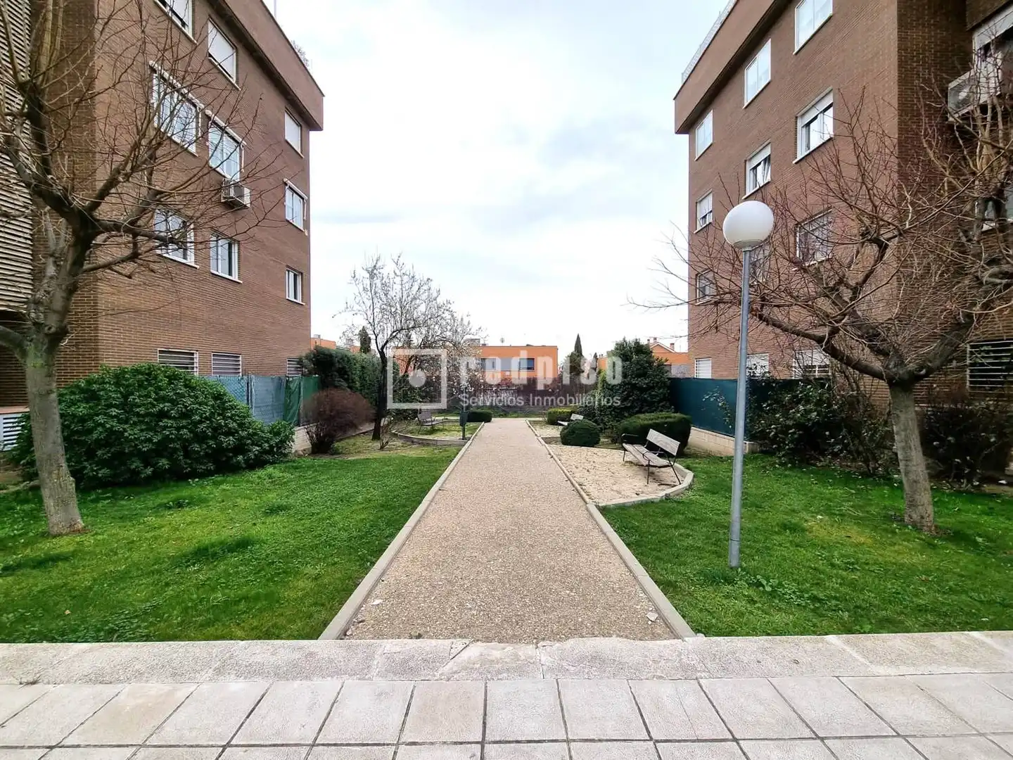 Exterior view of Flat for rent in Rivas Futura