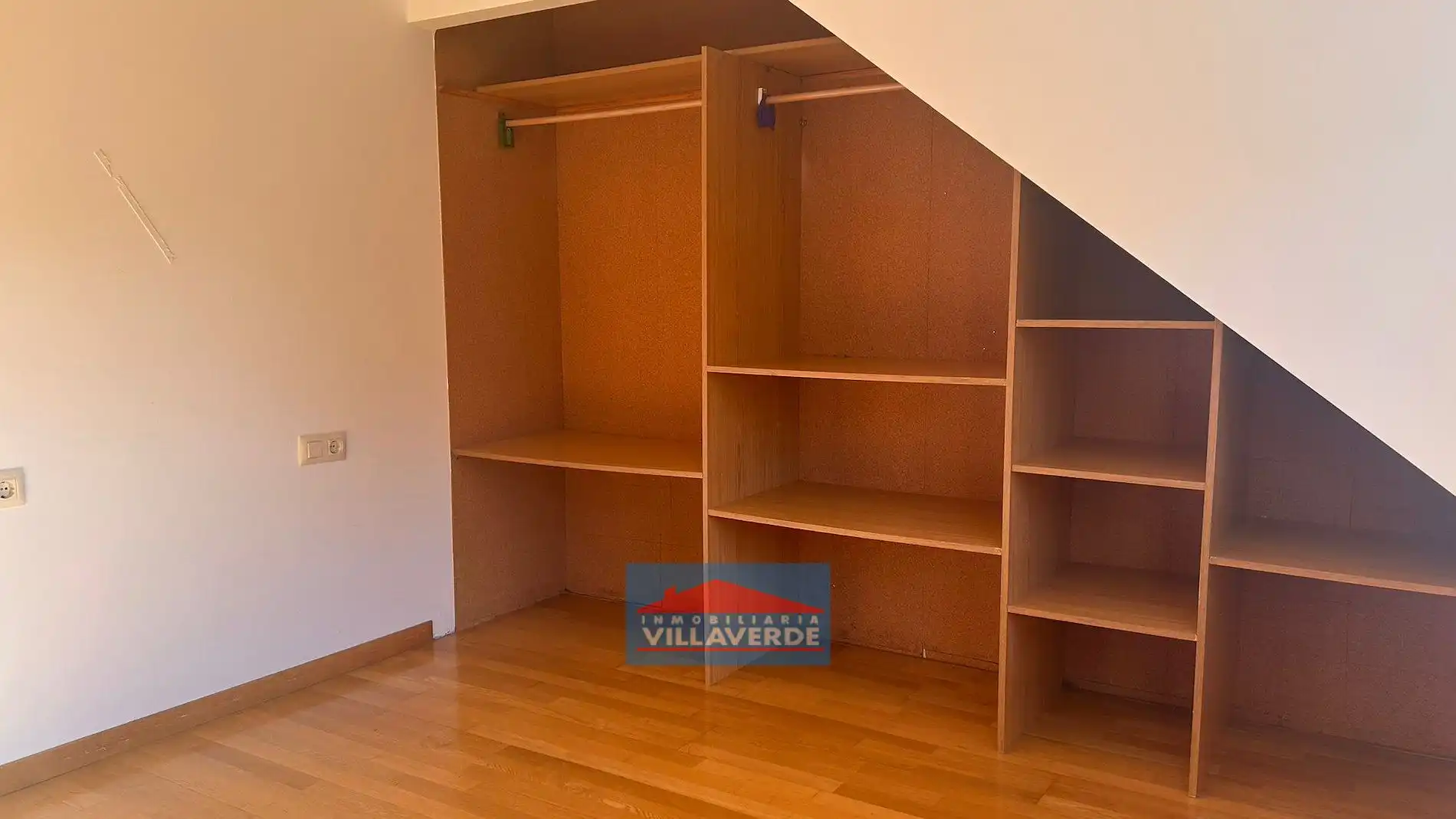 Dormitori de Casa o xalet en venda en Cangas 