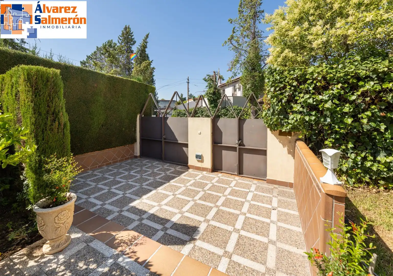 Terraza de Casa o chalet en venta en Albolote con Aire acondicionado, Calefacción y Jardín privado