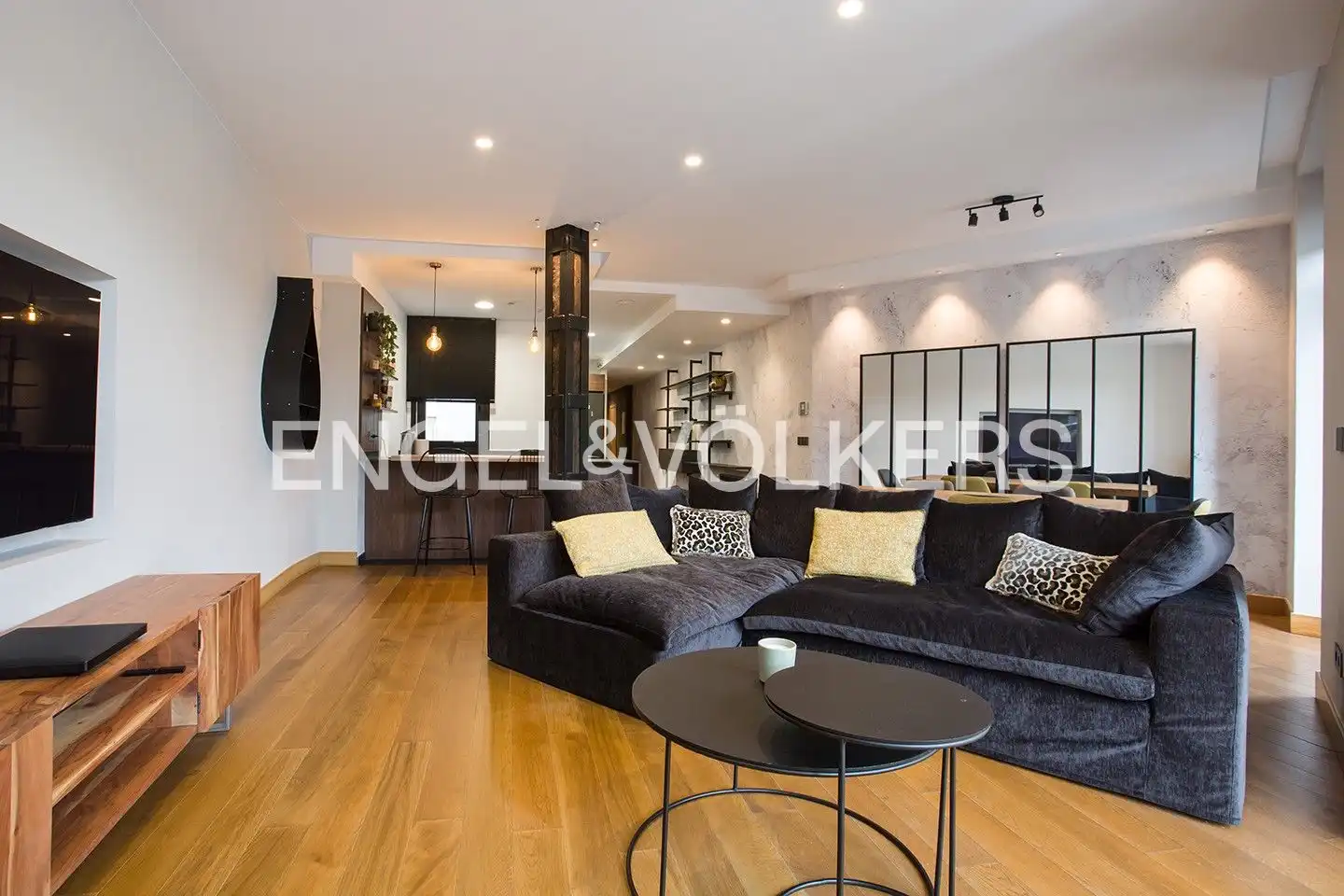 Sala de estar de Piso de alquiler en Bilbao  con Calefacción, Amueblado y Balcón