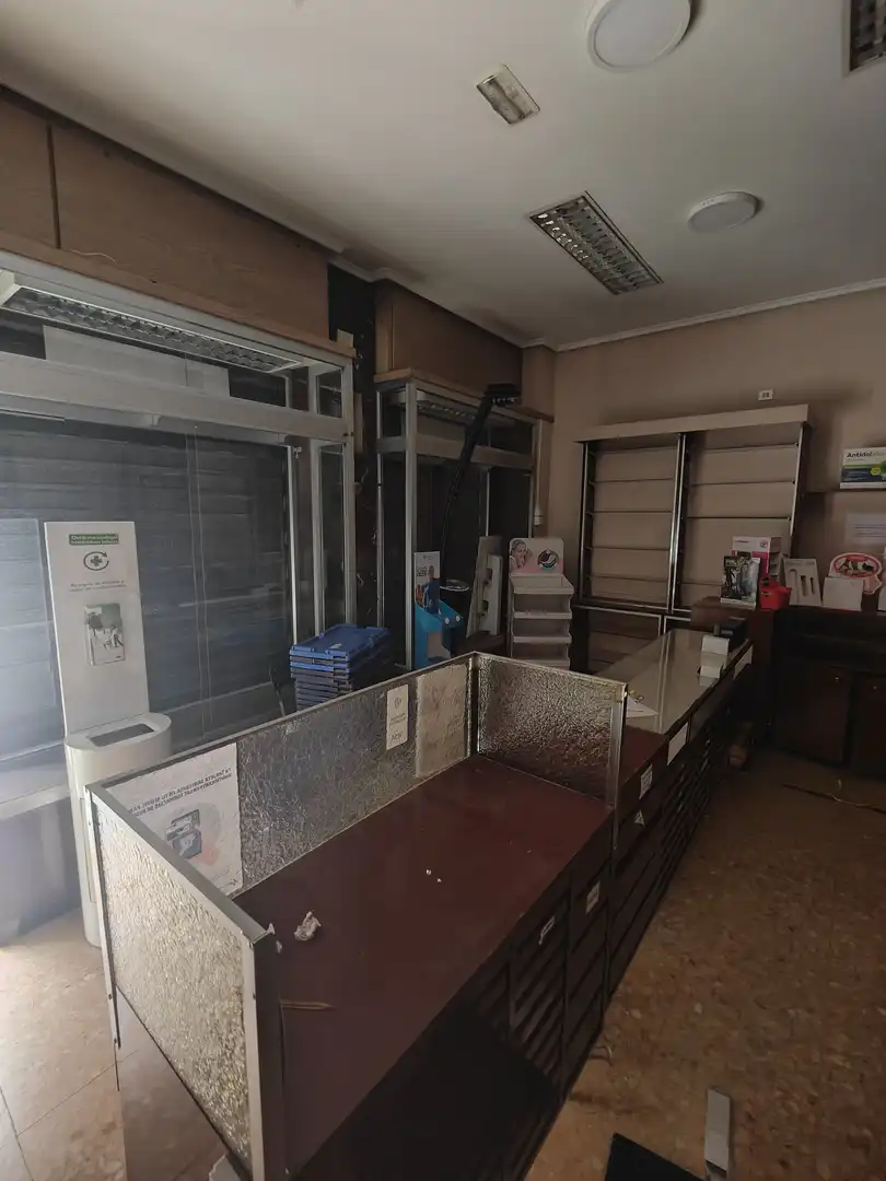 Local comercial en venta en Cruces, imagen 2