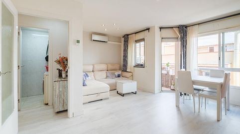 Foto 2 de Piso en venta en Sant Andreu de la Barca, Barcelona