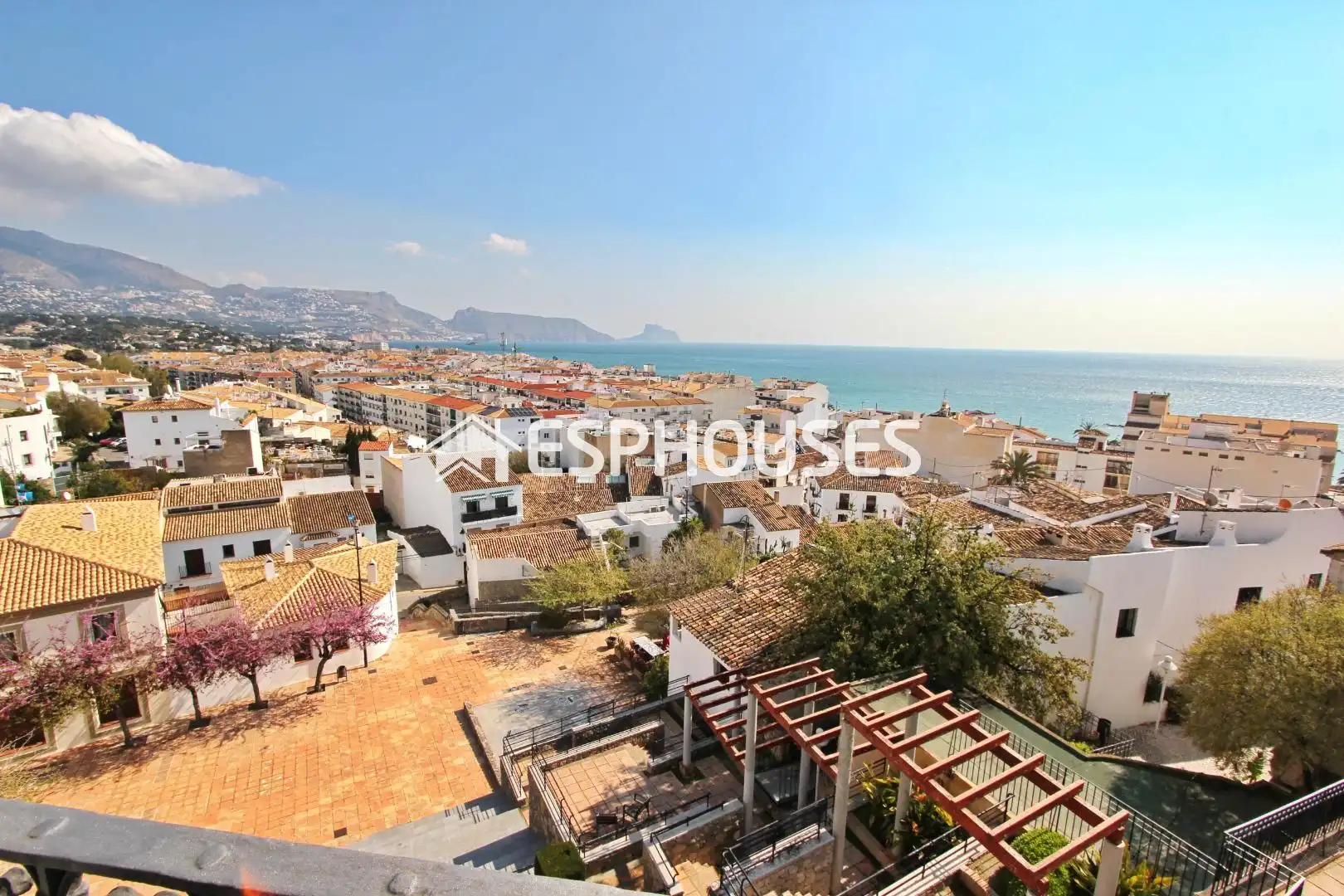Außenansicht von Haus oder Chalet zum Verkauf in Altea mit Klimaanlage, Möbliert und Balkon