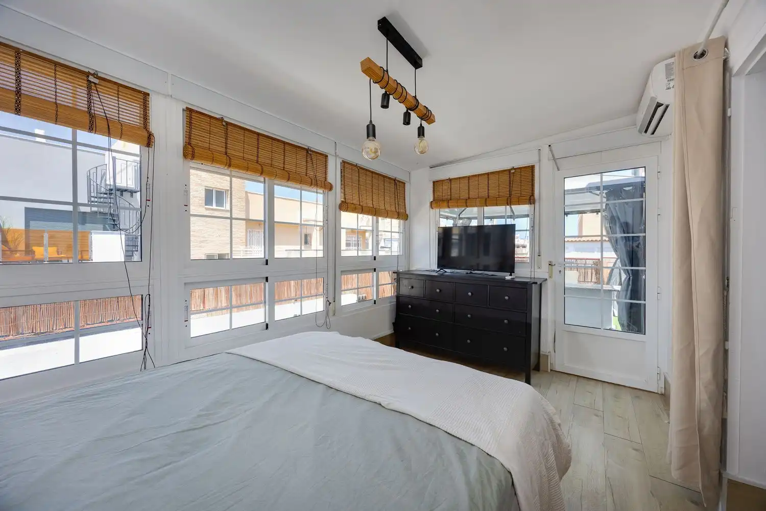 Bedroom of Attic for sale in Torrevieja  with Air Conditioner, Heating and Terrace