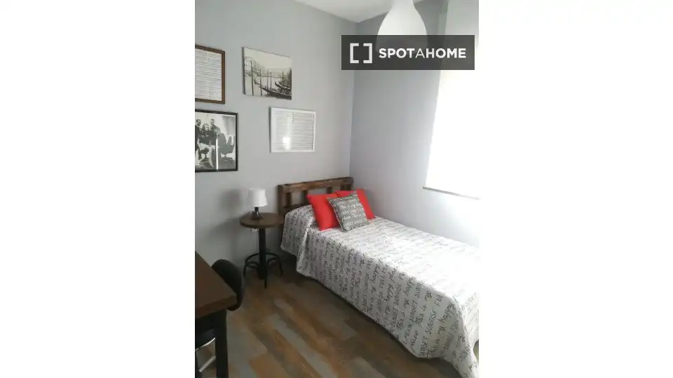 Bedroom of Apartments for share in Cartagena  with Air Conditioner, Terrace and Furnished