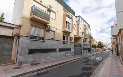 Vista exterior de Casa o xalet en venda en Armilla amb Aire condicionat, Calefacció i Terrassa