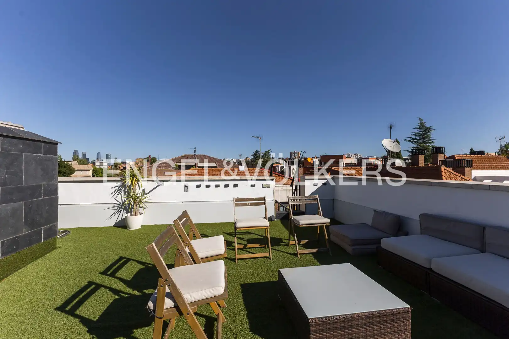 Terraza de Casa o chalet en venta en Madrid con Aire acondicionado, Calefacción y Jardín privado