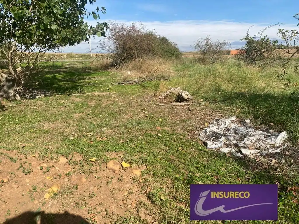 Casa o xalet en venda en Bustillo del Páramo amb Calefacció, Jardí privat i Moblat