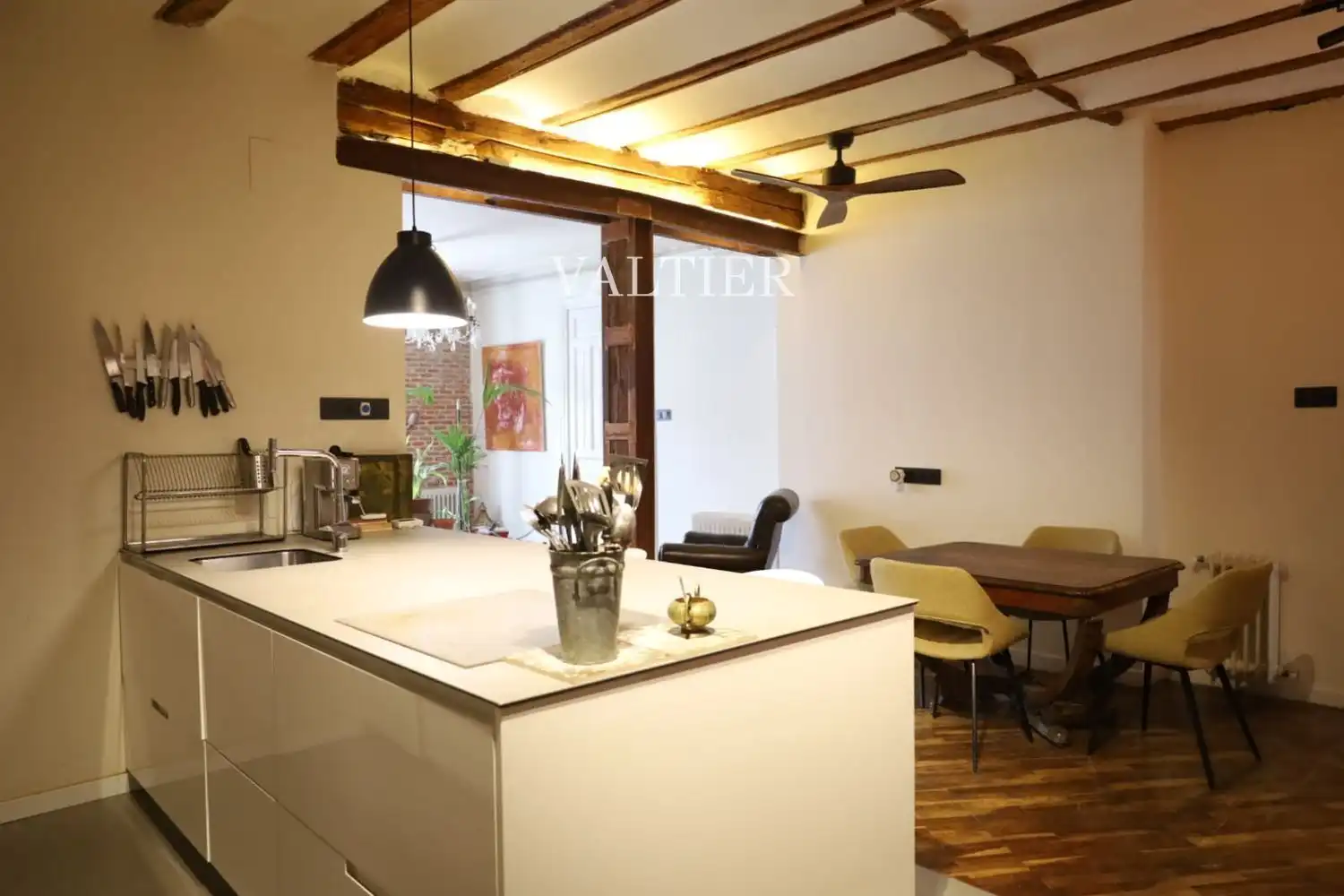 Kitchen of Flat for rent in Madrid  with Air Conditioner, Storage room and Furnished