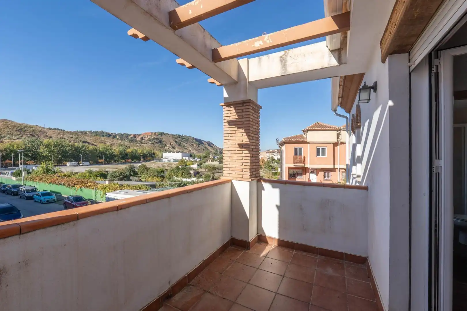 Terraza de Casa adosada en venta en Cenes de la Vega con Aire acondicionado, Calefacción y Jardín privado