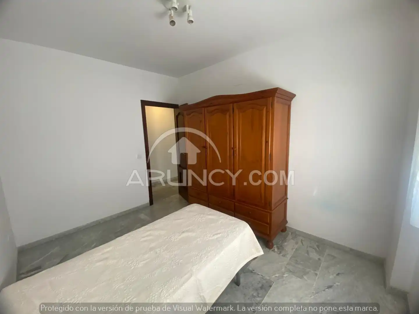 Flat for rent in Alcalá de Guadaira  with Air Conditioner, Heating and Furnished