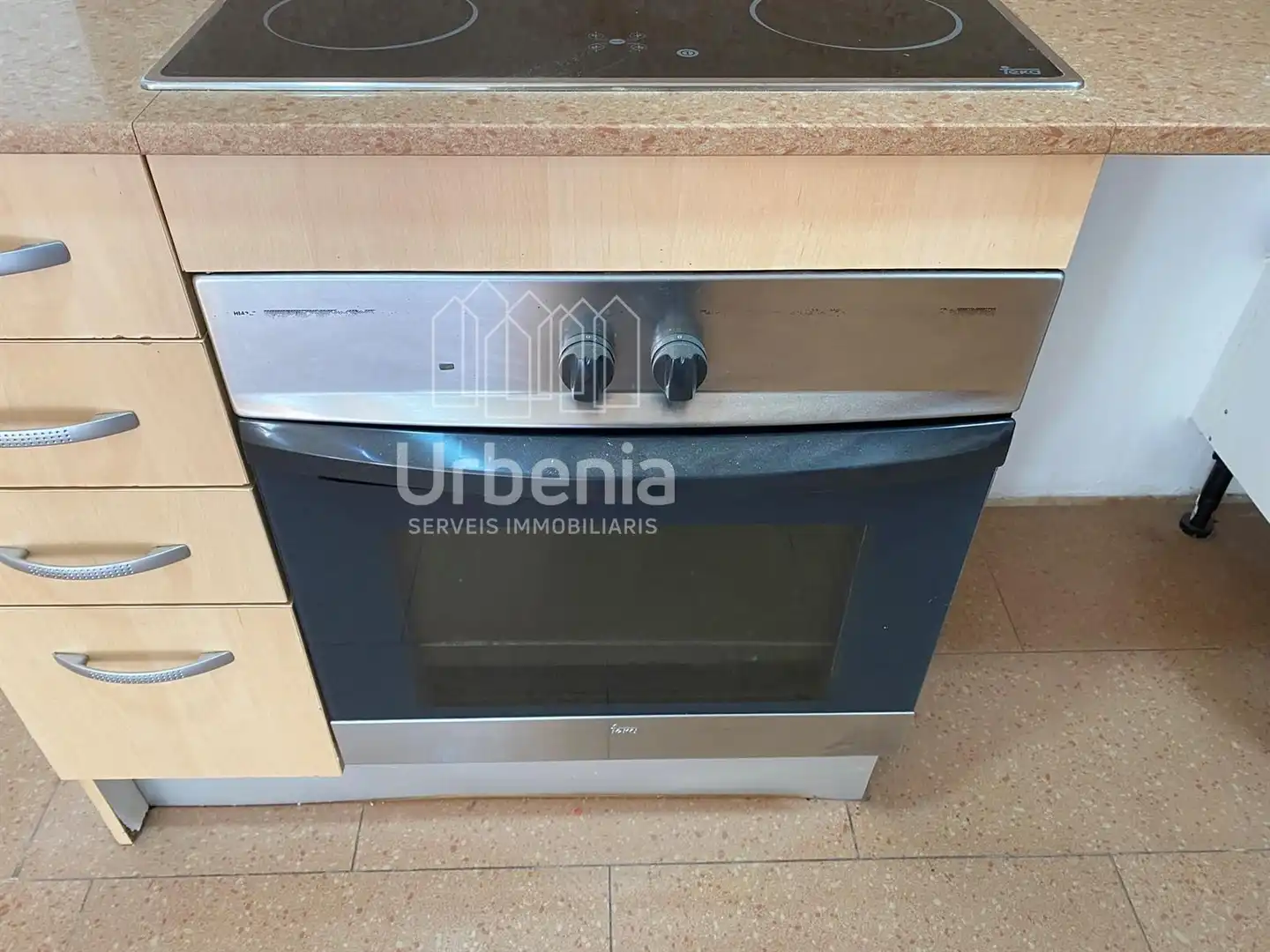 Cocina de Dúplex en venta en Gelida con Aire acondicionado, Terraza y Amueblado