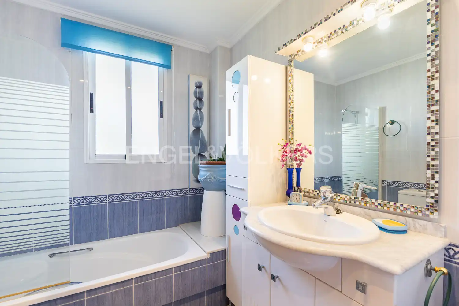 Bathroom of Houses for sale in Benifaió  with Air Conditioner, Heating and Private garden