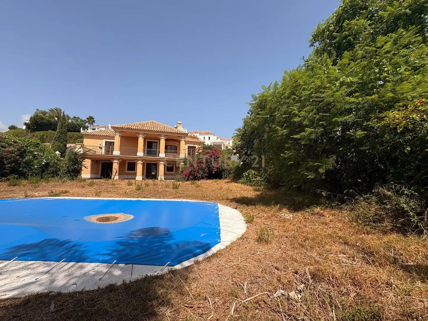 Casa con piscina in vendita a Carril de la Resinera, Estepona, Spain, imagen 8