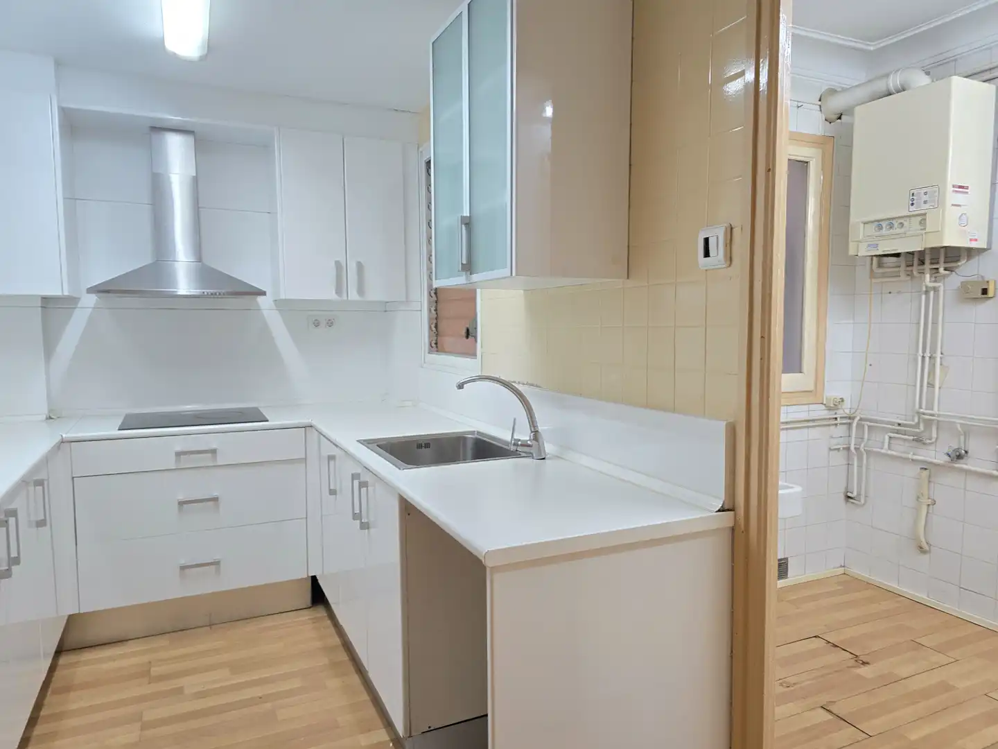 Cocina de Piso en venta en Sabadell con Calefacción, Parquet y Balcón
