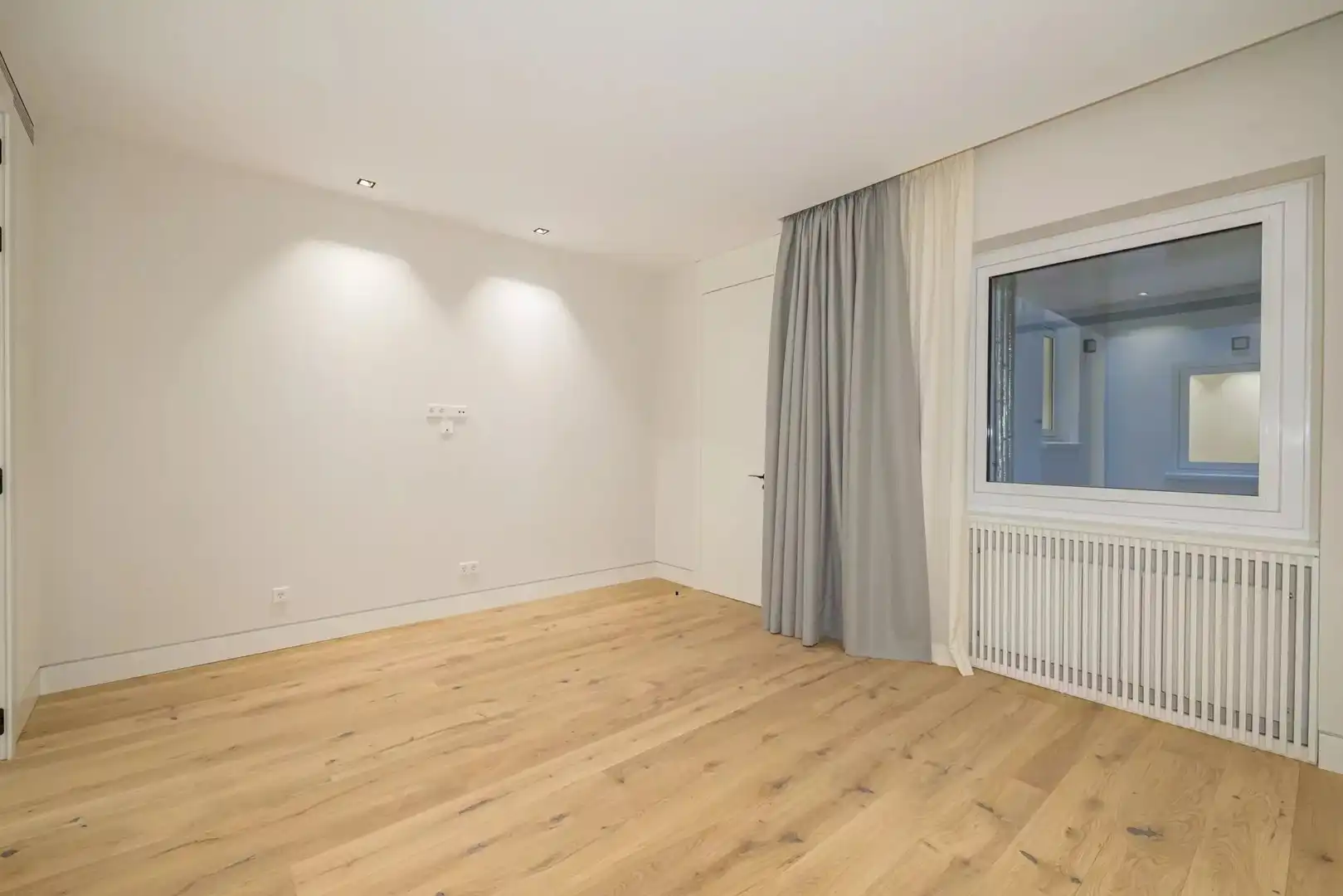 Schlafzimmer von Wohnung zum Verkauf in Madrid mit Klimaanlage, Heizung und Abstellraum