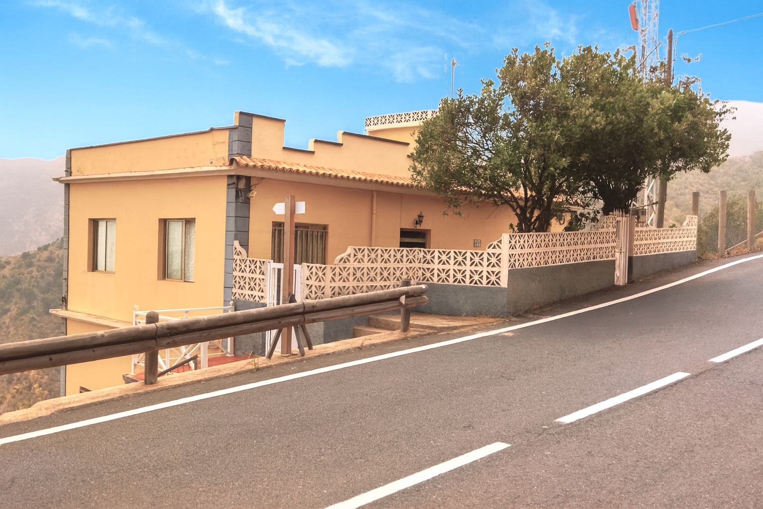 Vista exterior de Casa o xalet en venda en Vallehermoso amb Jardí privat, Terrassa i Traster
