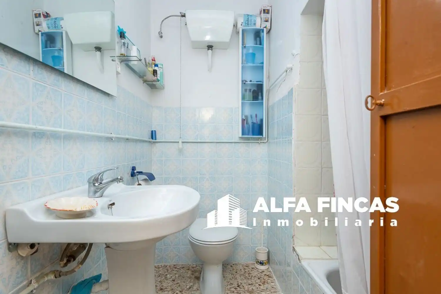 Bathroom of Houses for sale in Tébar  with Private garden