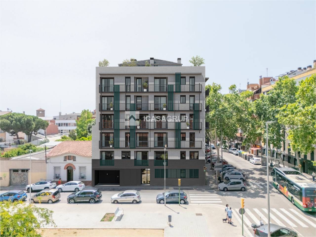 Exterior view of Flat for sale in Sabadell  with Air Conditioner, Parquet flooring and Balcony