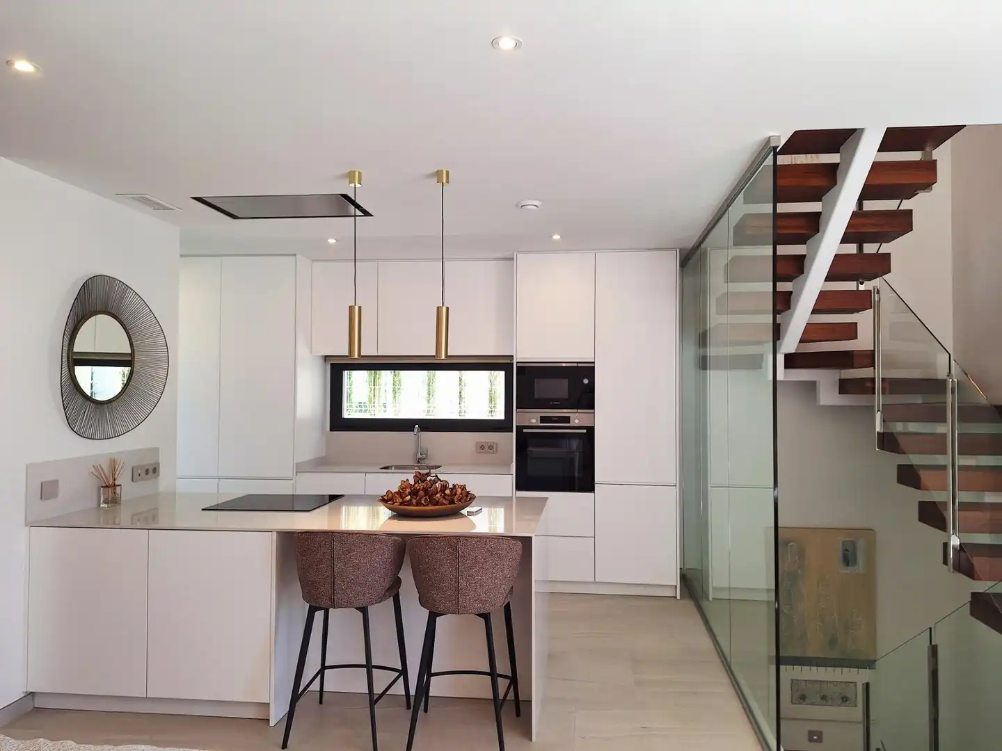 Chalet con piscina en venta en Golf Bahía, imagen 10