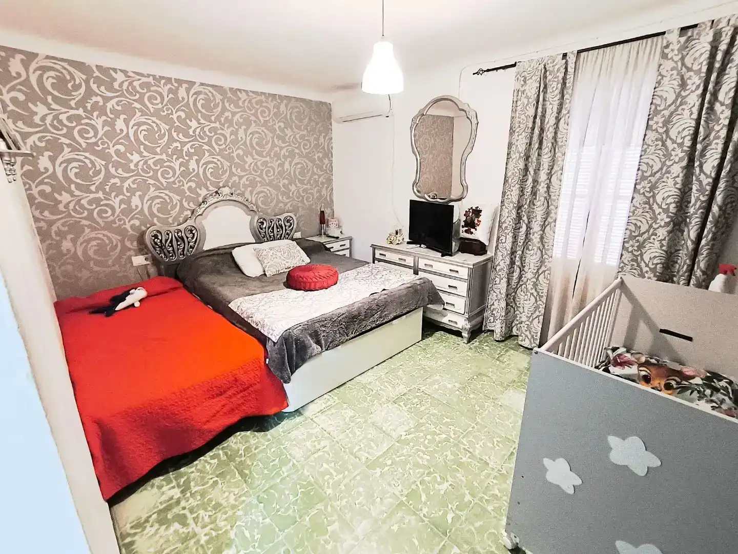 Habitación de Piso en venta en Encinas Reales, Córdoba