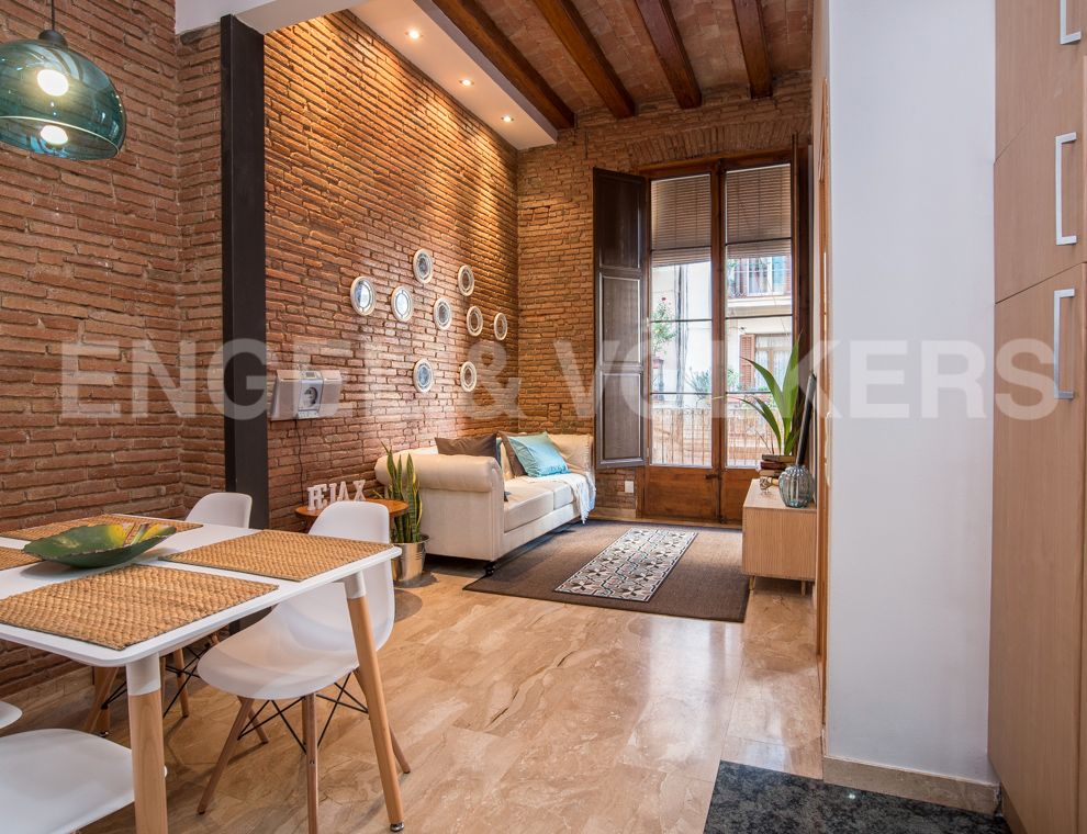 Sala d'estar de Apartament en venda en  Barcelona Capital amb Aire condicionat, Calefacció i Moblat