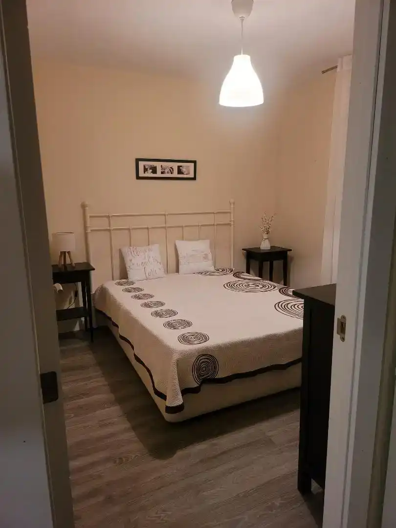 Schlafzimmer von Wohnung zur Miete in Medina de Pomar mit Balkon