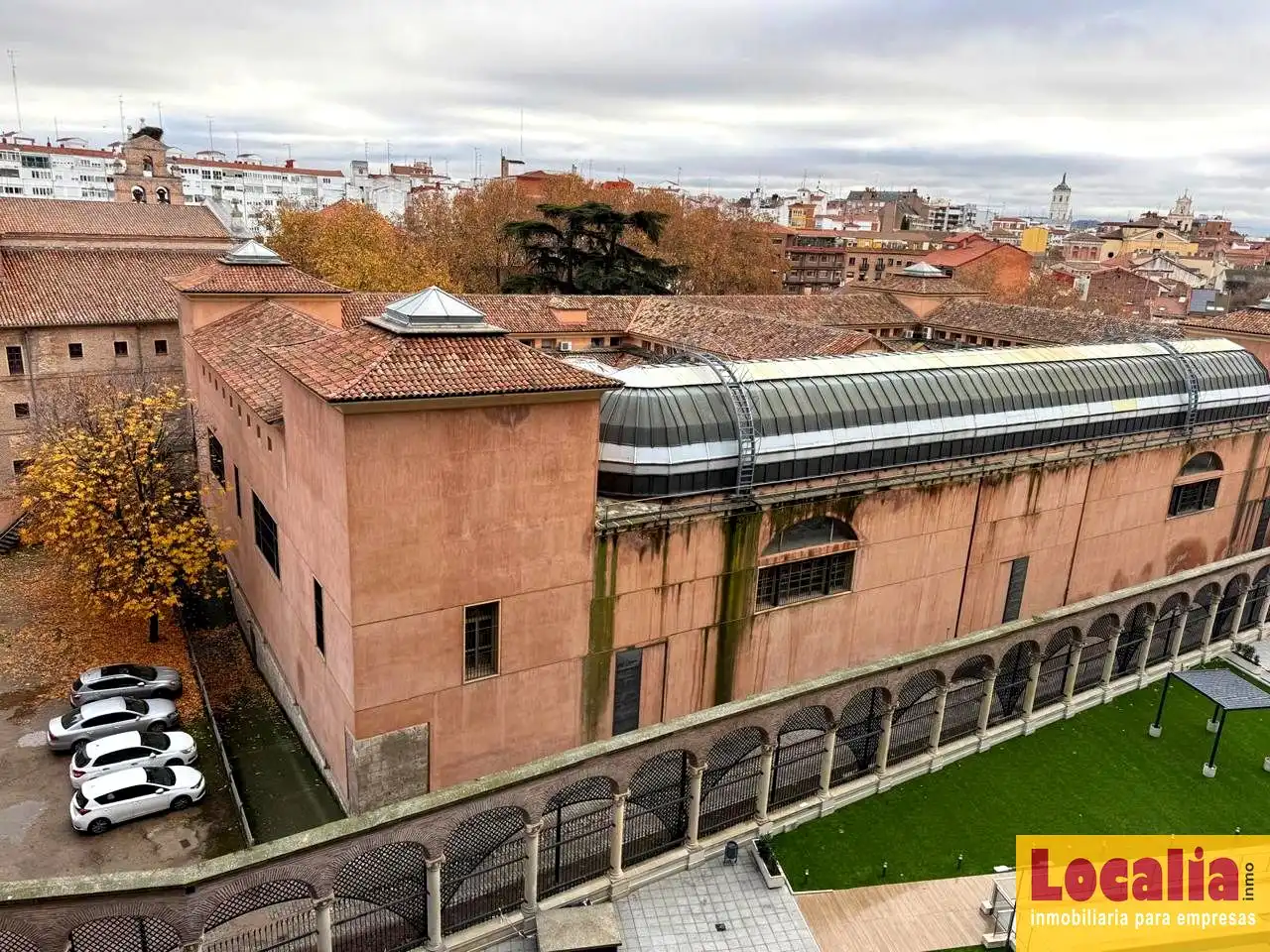 Exterior view of Flat for rent in Valladolid  with Terrace, Storage room and Furnished