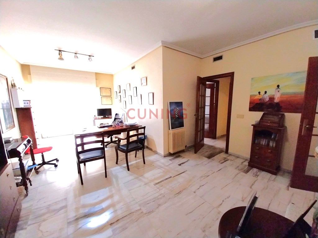 Flat for sale in Cáceres Capital  with Air Conditioner