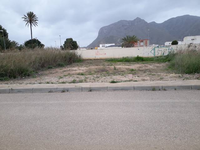 Terreno residencial en Venta en Cox