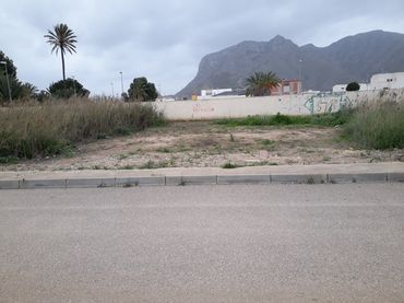 Terreno residenziale in vendita a Cox
