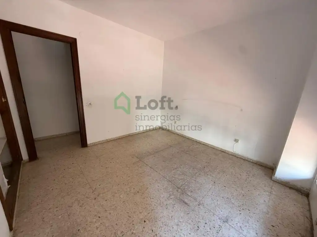 Vista exterior de Piso en venta en Badajoz