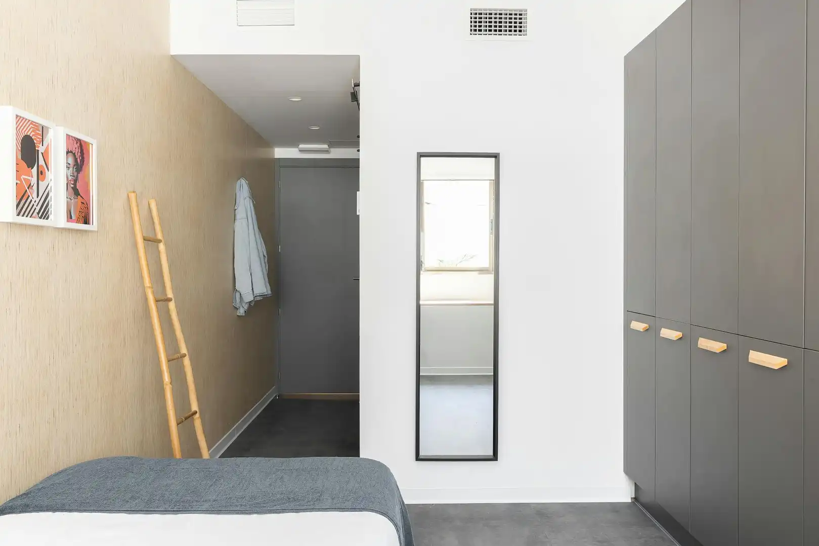 Bedroom of Flat for rent in Valencia  with Air Conditioner