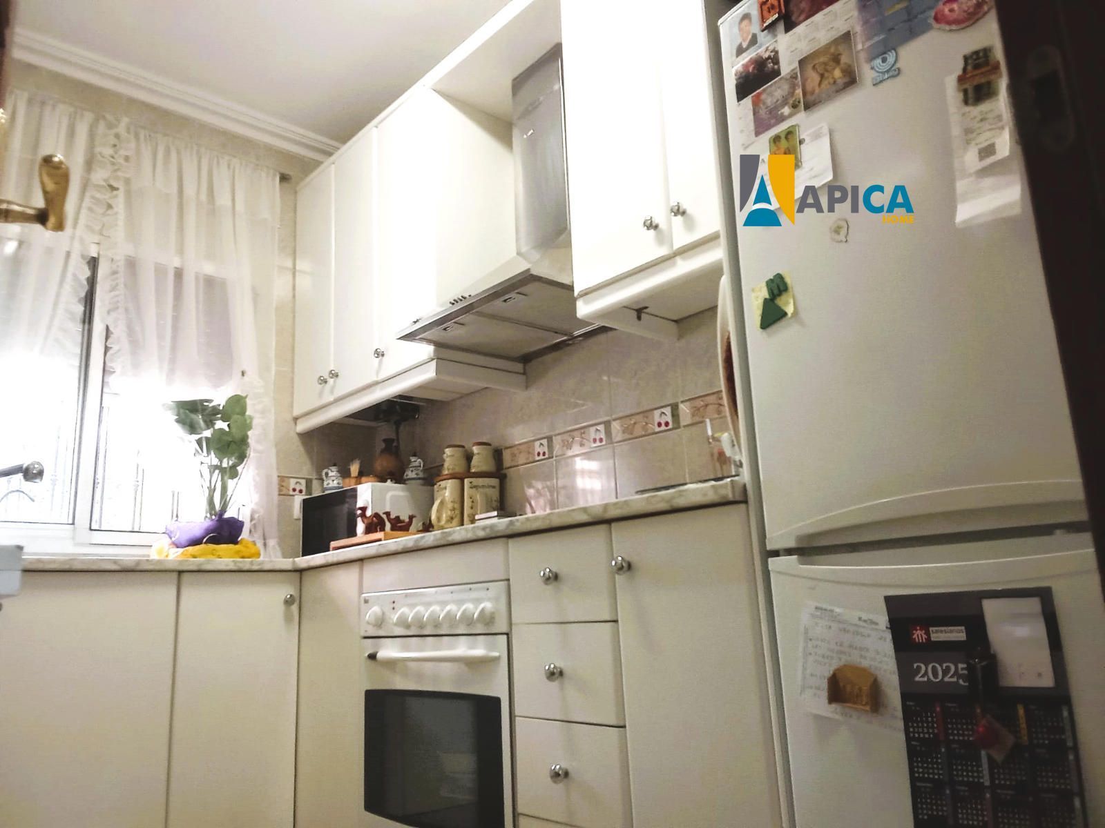 Cuina de Pis en venda en Algeciras amb Aire condicionat