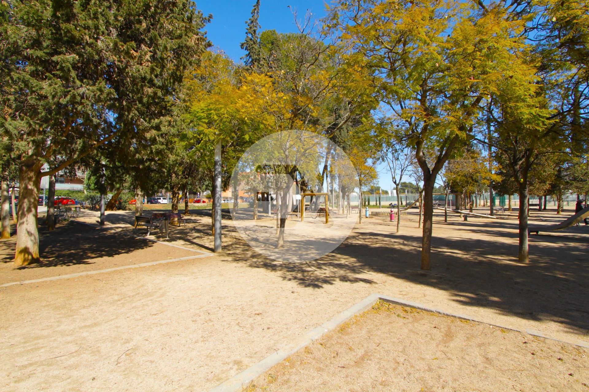 Vista exterior de Planta baixa en venda en Castelldefels amb Jardí privat, Parquet i Terrassa
