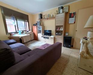 Living room of Flat for sale in Santa Coloma de Gramenet  with Air Conditioner and Terrace