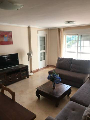 Piso en Alquiler en Zona Centro Comercial Torrequebrada