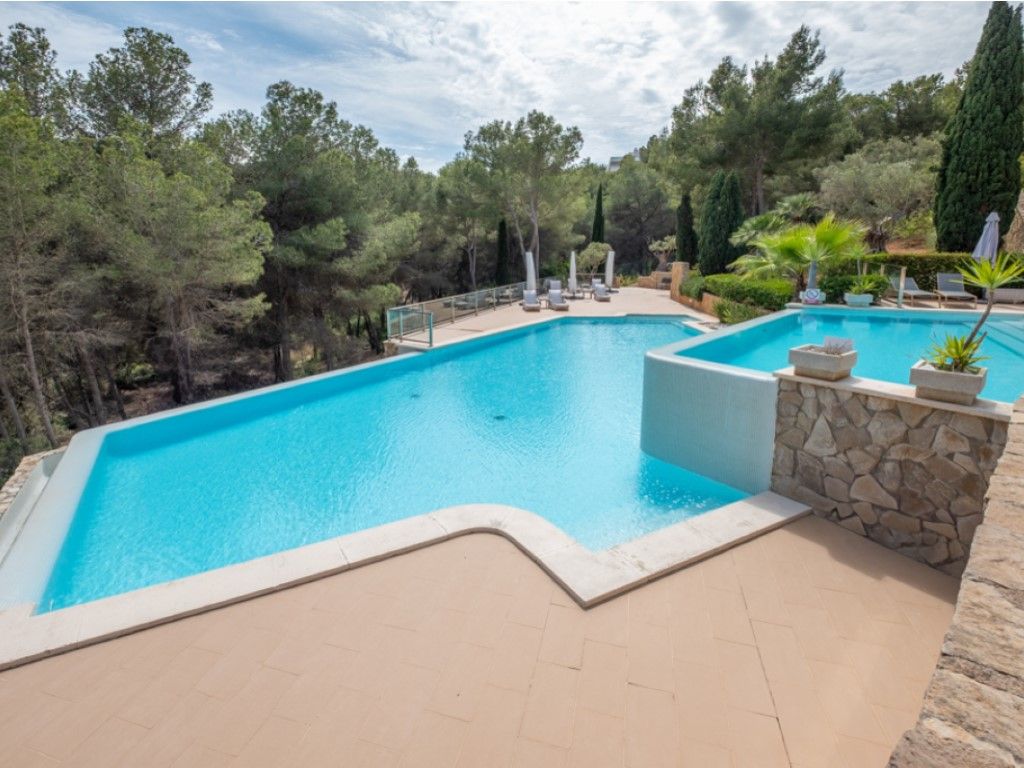 Piscina de Apartament en venda en Calvià amb Aire condicionat i Balcó