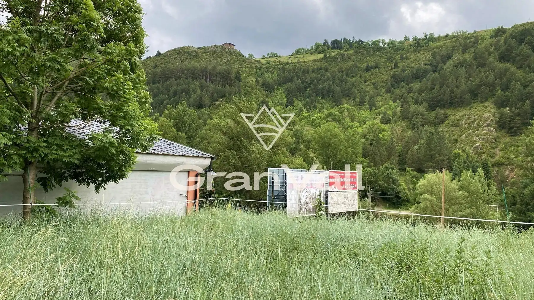 Terrenys i solars en venda a Montellà i Martinet