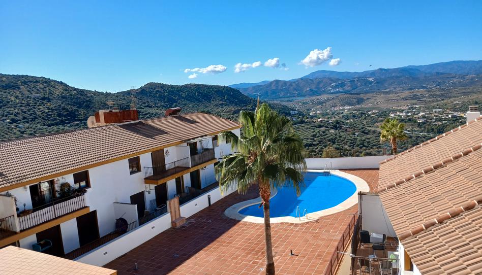 Foto 1 de Apartament en venda a Calle Purifaleja, Alcaucín, Málaga