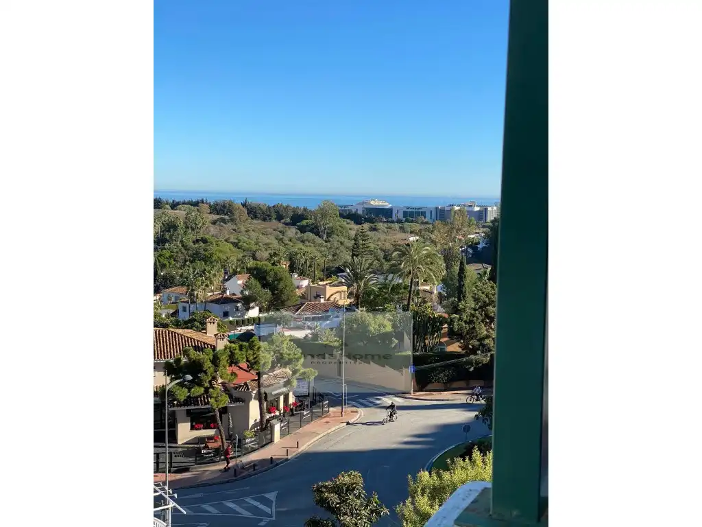 Exterior view of Flat for rent in Marbella