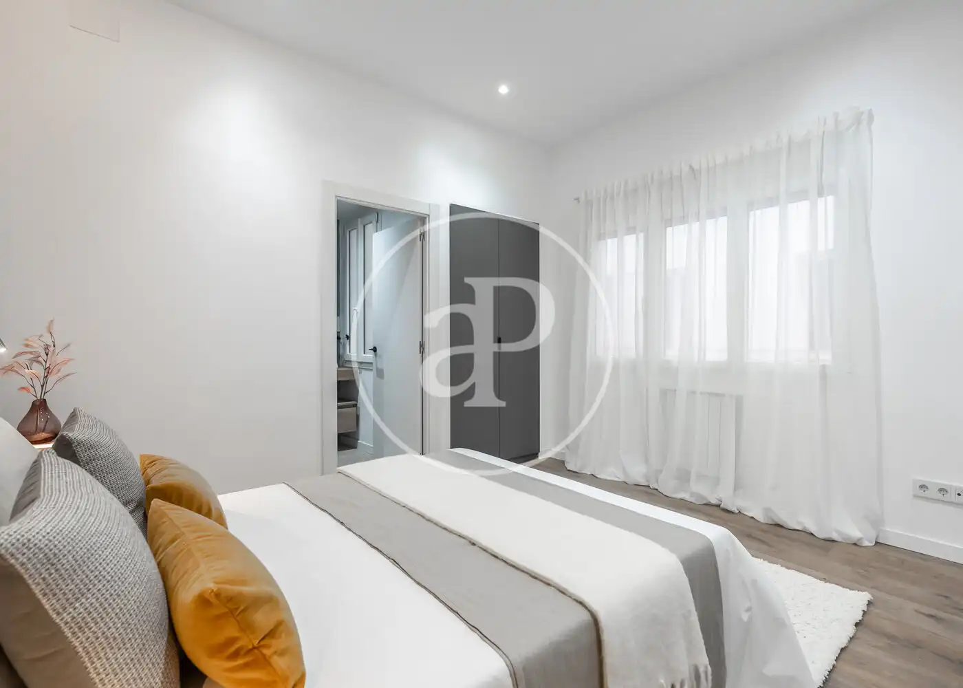Schlafzimmer von Wohnung zum Verkauf in Madrid mit Klimaanlage, Heizung und Abstellraum