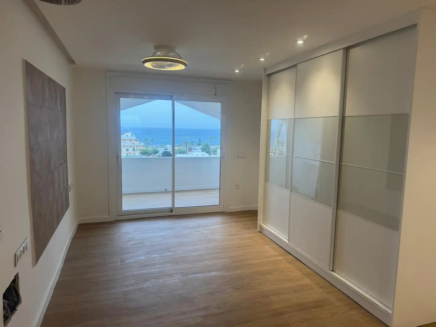 Bedroom of Apartments for sale in Roquetas de Mar  with Air Conditioner, Terrace and Furnished