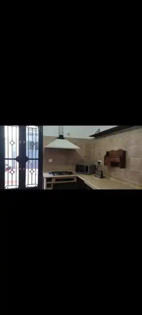 Cuina de Casa adosada de lloguer en Sanlúcar la Mayor, Sevilla