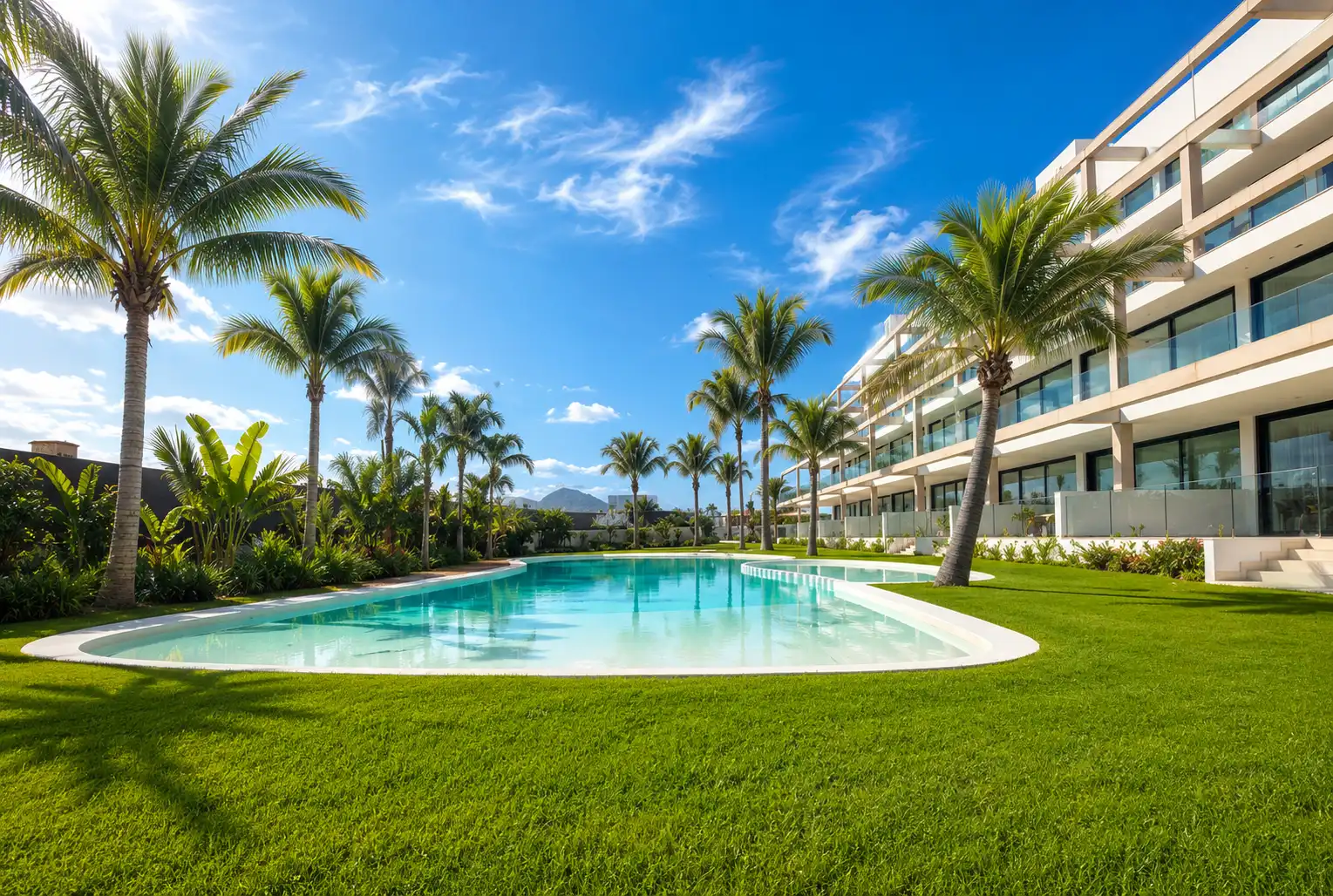 Schwimmbecken von Wohnung zum Verkauf in Cartagena mit Klimaanlage, Heizung und Terrasse