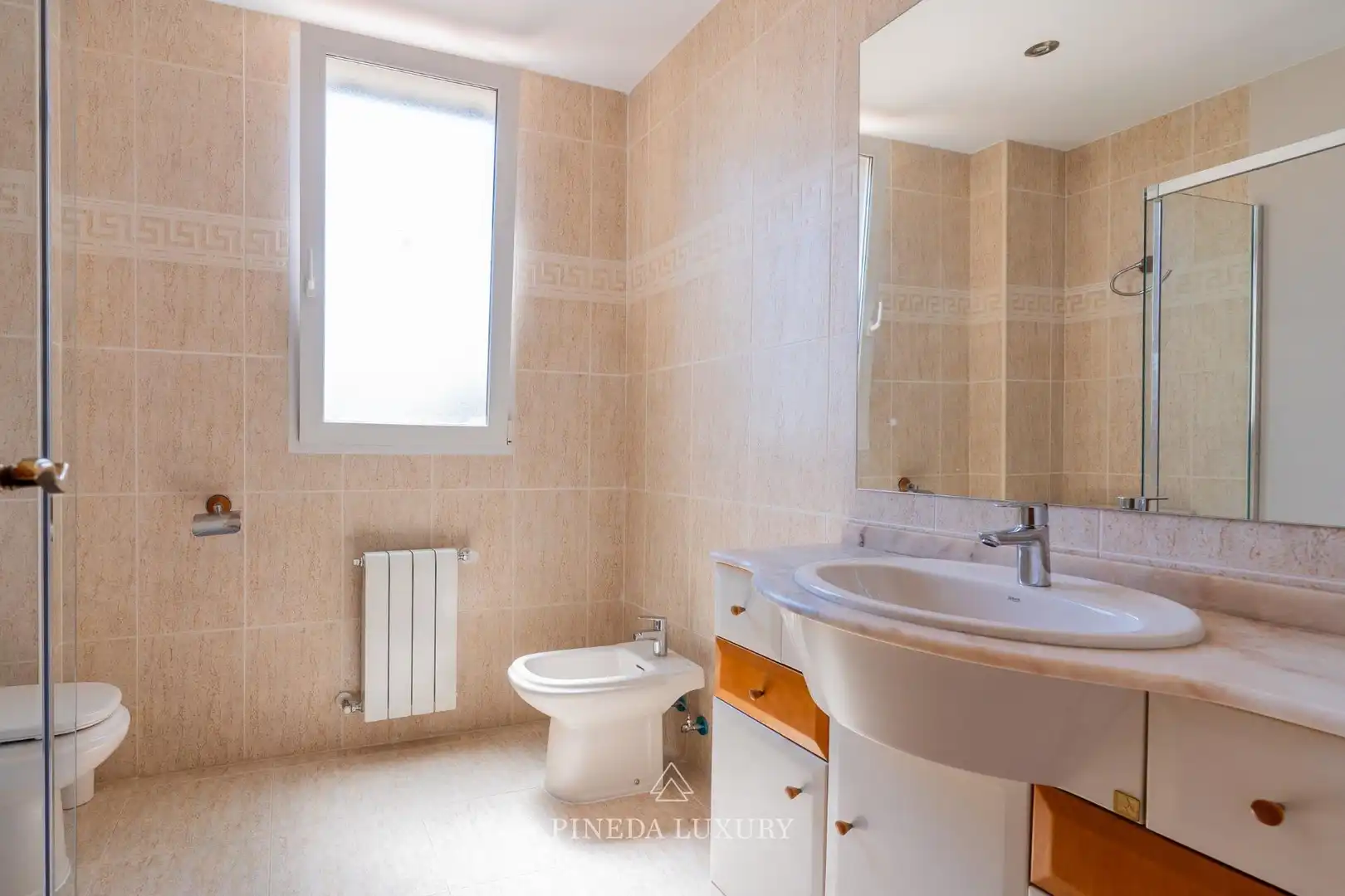 Baño de Casa o chalet de alquiler en Puçol con Calefacción, Jardín privado y Terraza