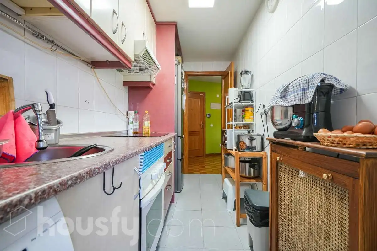 Kitchen of Flat for sale in Madrid  with Air Conditioner, Heating and Terrace