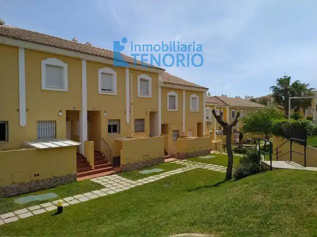 Adossat amb piscina en venda a DE LAS CUMBRES, imagen 16