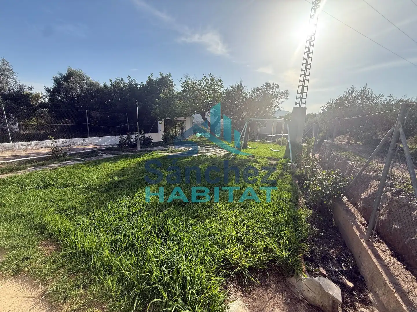 Houses for sale in Chelva  with Private garden, Terrace and Storage room
