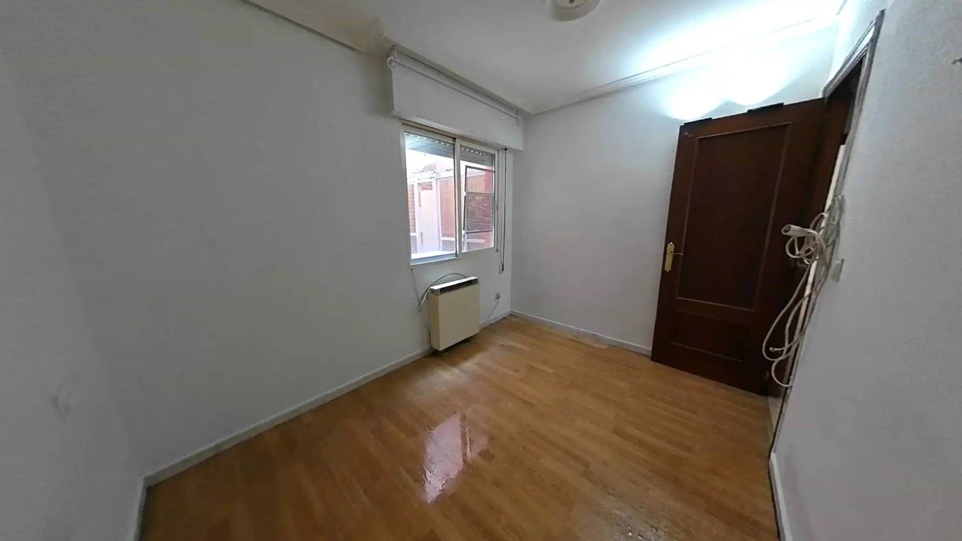 Schlafzimmer von Wohnung zum Verkauf in Benavente mit Heizung, Ofen und Balkon